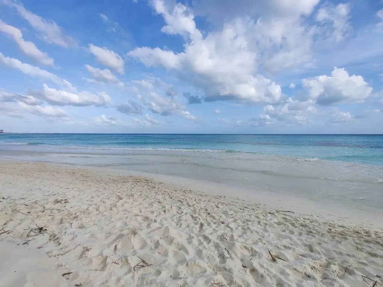 Playa Delfines in Hotel Zone