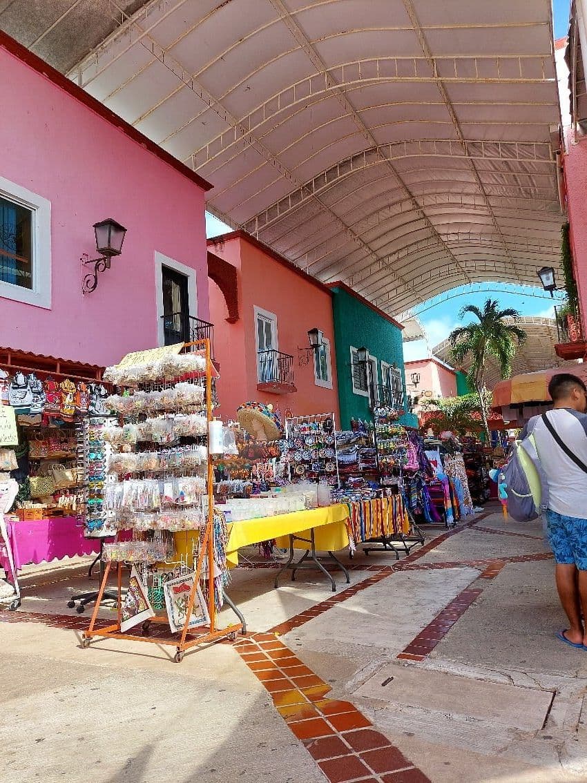 Colourful stalls and walkways inside Mercado 28 in downtown Cancun